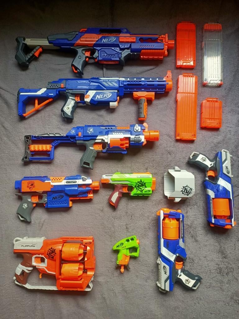 Nerf Collectie 9 stuks Incl. Stryfe, Rapidstrike, Retaliator, Ophalen