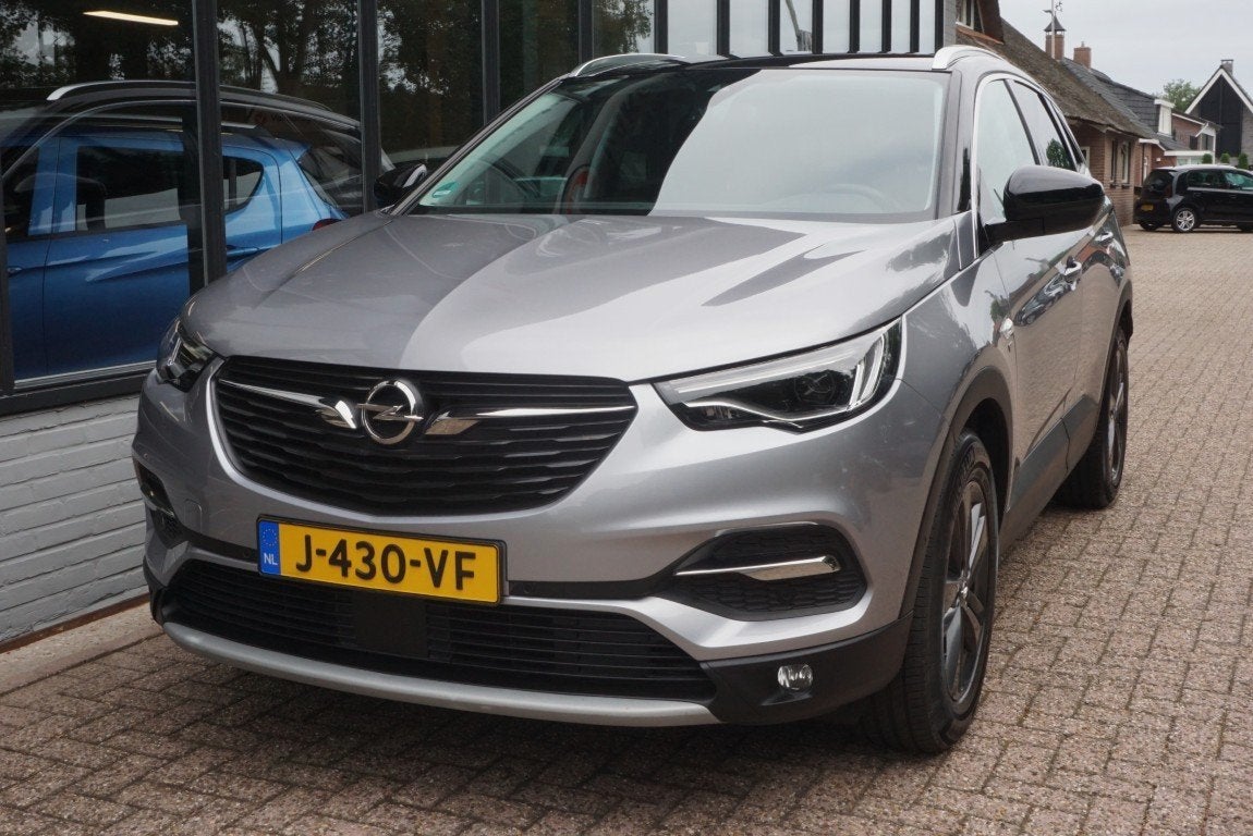 Opel Grandland X 1.2 Turbo 120 jaar Edition! Trekhaak/Camera, Auto's, Opel, Voorwielaandrijving, 12 maanden, Stof, Gebruikt