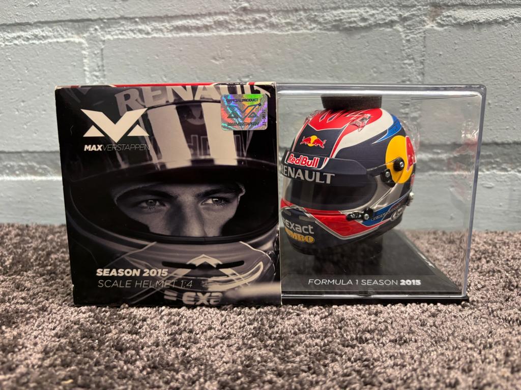 Max verstappen helm 1:4 seizoen 2015, Verzamelen, Ophalen of Verzenden, Zo goed als nieuw, Formule 1