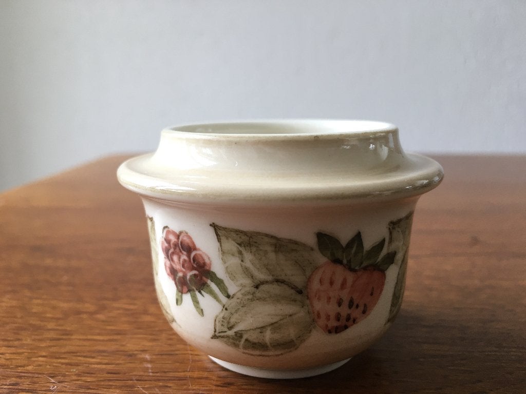Eierdopje "Jersey Pottery C.L." Nieuw, Huis en Inrichting, Keuken | Servies, Ophalen of Verzenden, Nieuw, Glas, Overige stijlen