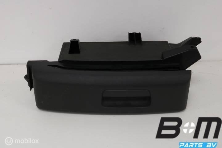 Bakje onder stoel rechts VW Golf 5 1K0881600B