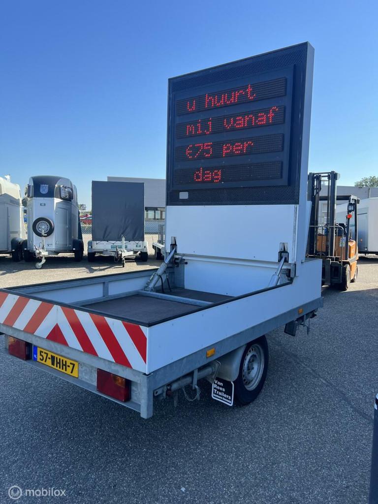ledbord Hapert enkelas reclameaanhanger, Gebruikt