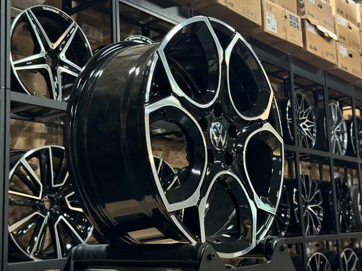 18'' Volkswagen QUEENSTOWN velgen 5X112 Golf 7 8 8.5 T-ROC, Ophalen of Verzenden, Nieuw, 18 inch, Velg(en)