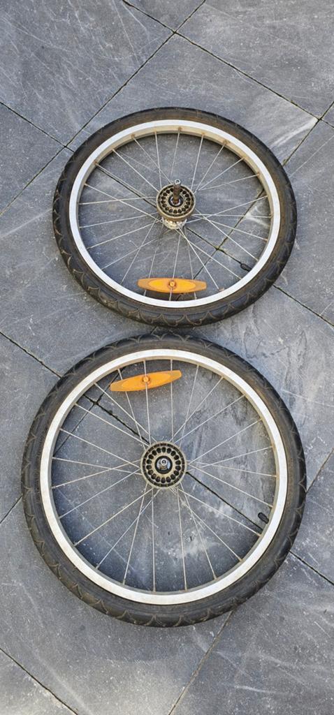 thule fietskar, Wiel, Kinderfiets, Ophalen of Verzenden, Zo goed als nieuw