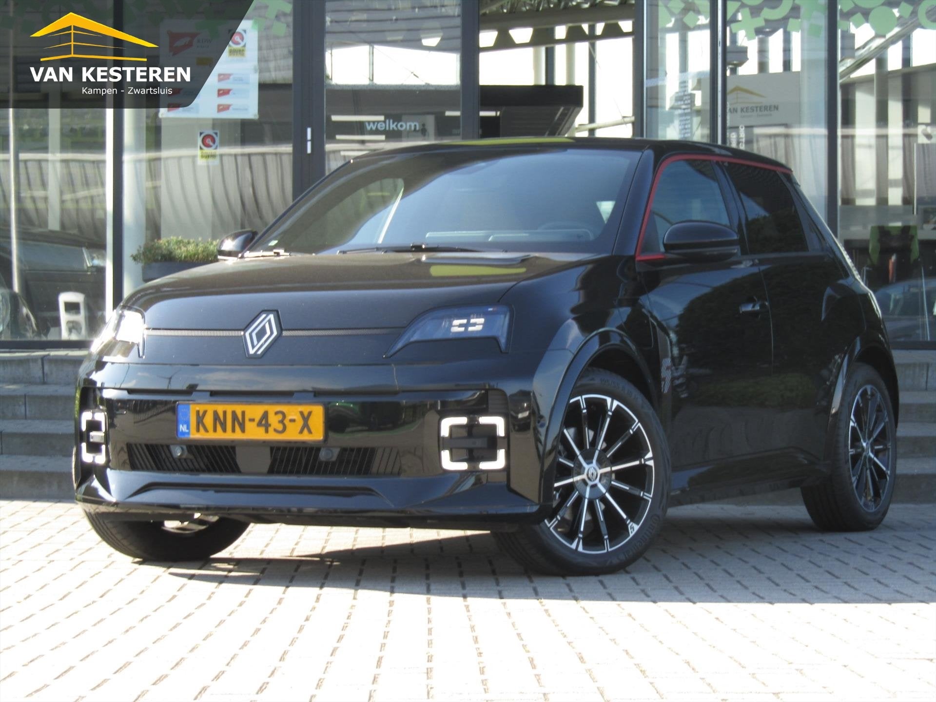 RENAULT 5 52kWh 150pk comfort range Iconic Cinq / Navigatie, Auto's, Gebruikt, Leder en Stof, Origineel Nederlands, 500 kg