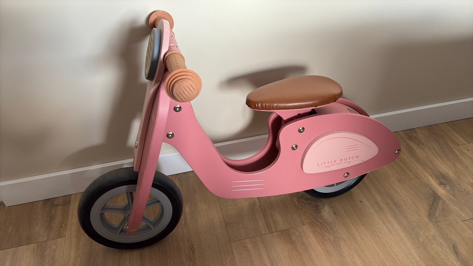 Little dutch loopscooter, Kinderen en Baby's, Ophalen, Zo goed als nieuw, Loopfiets