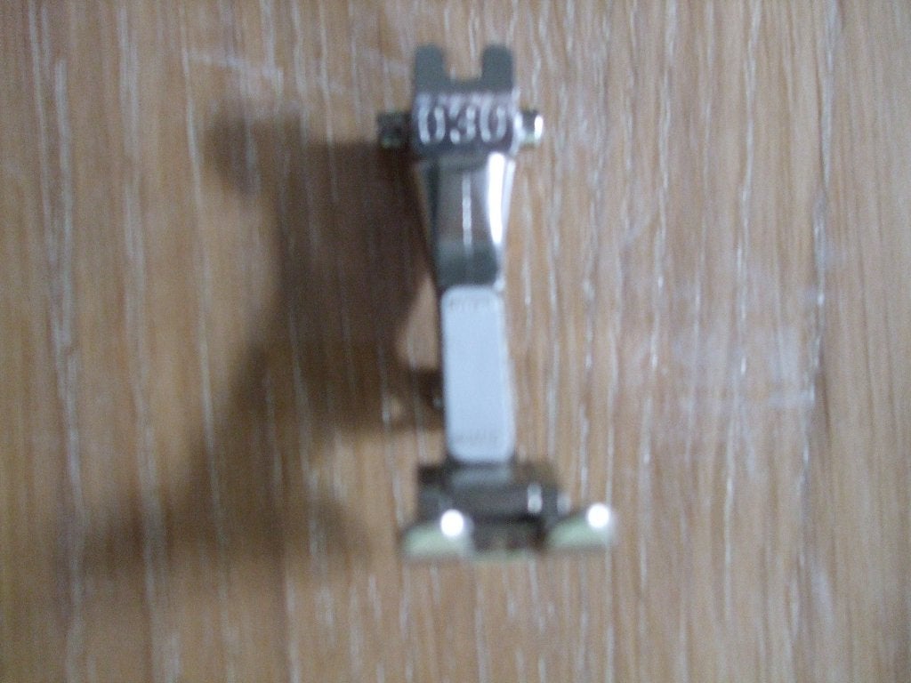 Naaimachinevoetje BERNINA, Hobby en Vrije tijd, Naaimachines en Toebehoren, Ophalen of Verzenden, Nieuw, Naaimachine, Bernina