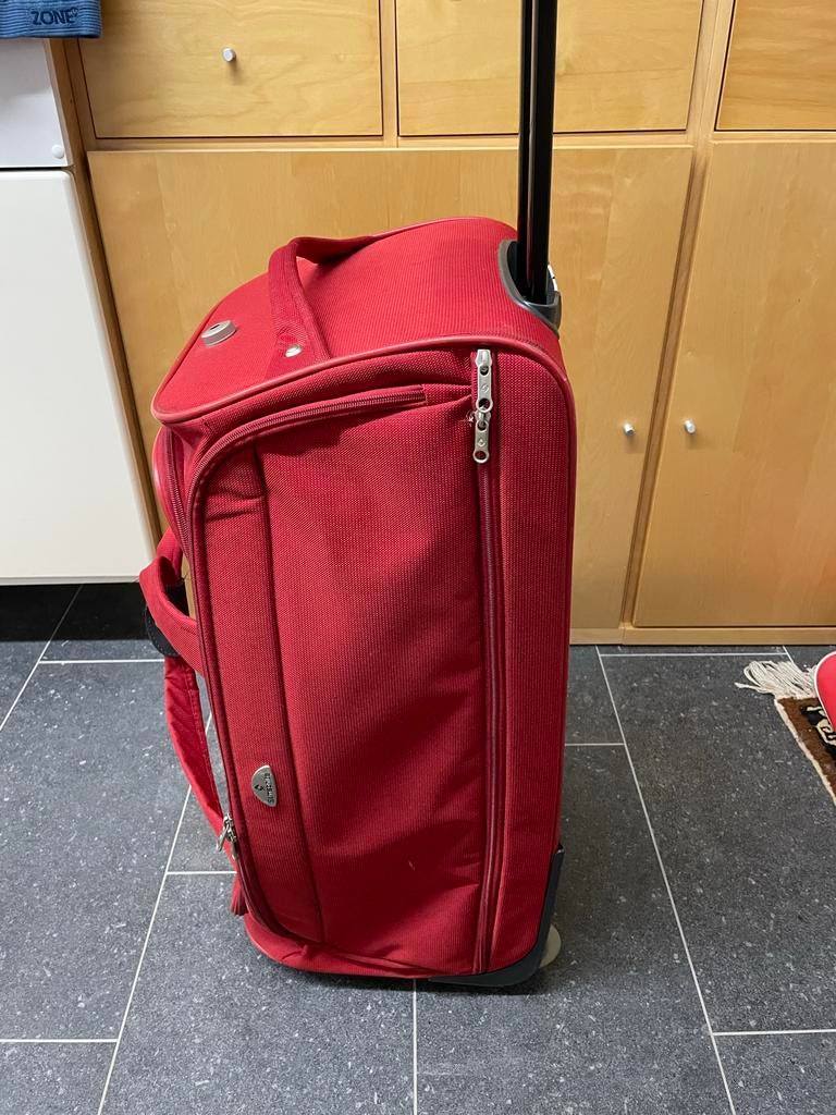 Handige Samsonite reistas met greep en wielen, Sieraden, Tassen en Uiterlijk, Tassen | Reistassen en Weekendtassen, 40 tot 60 cm