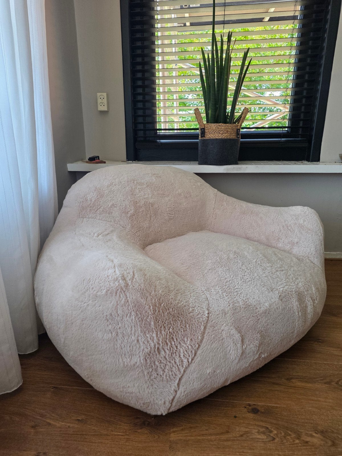 Teddy zitzak/poef, Huis en Inrichting, Zitzakken, Ophalen, Zo goed als nieuw, Beige, Zitzakstoel
