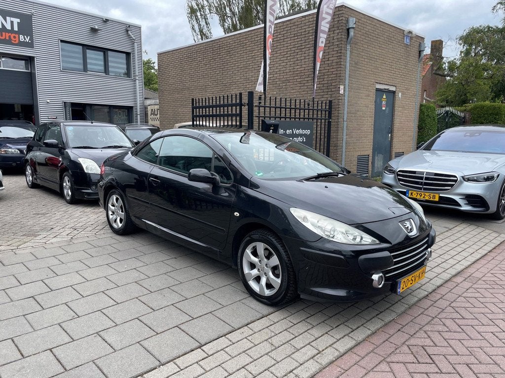 Peugeot 307 CC 2.0-16V 3e Eigenaar! Airco Navi PDC NAP APK, Auto's, Peugeot, Voorwielaandrijving, Gebruikt, 4 cilinders, Cabriolet