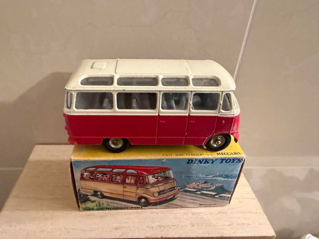 Dinky Toys France Mercedes Benz Autocar -  als Nieuw, Z, C, Nieuw, Dinky Toys