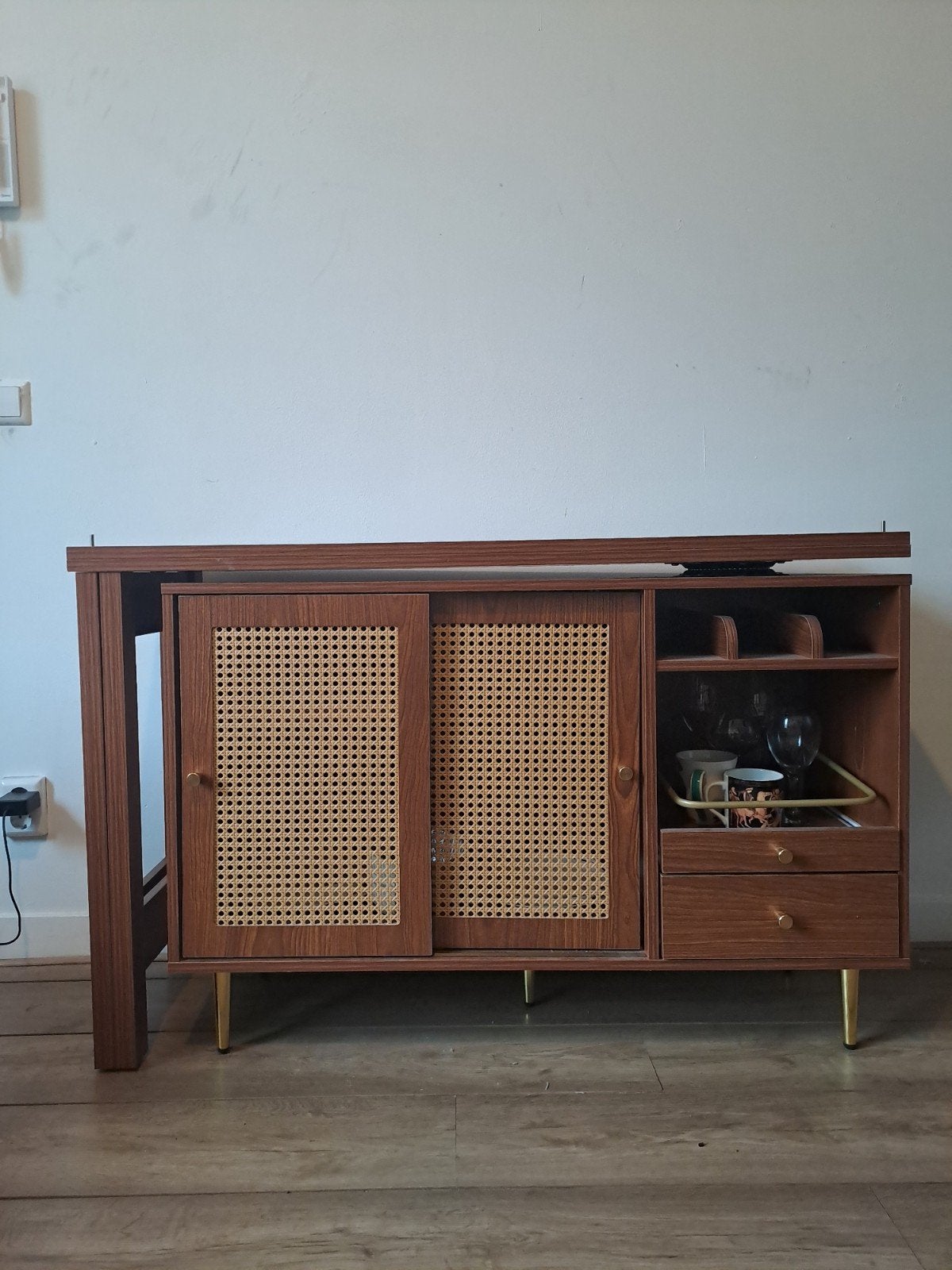 Kastje met uitklapbare tafel, Huis en Inrichting, Ophalen, Zo goed als nieuw, 25 tot 50 cm, 100 tot 150 cm
