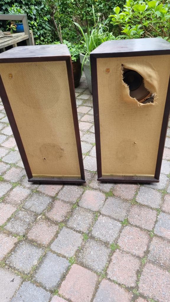 Vintage Philips speakers - beschadigd front en speaker, Ophalen, Niet werkend, Front, Rear of Stereo speakers