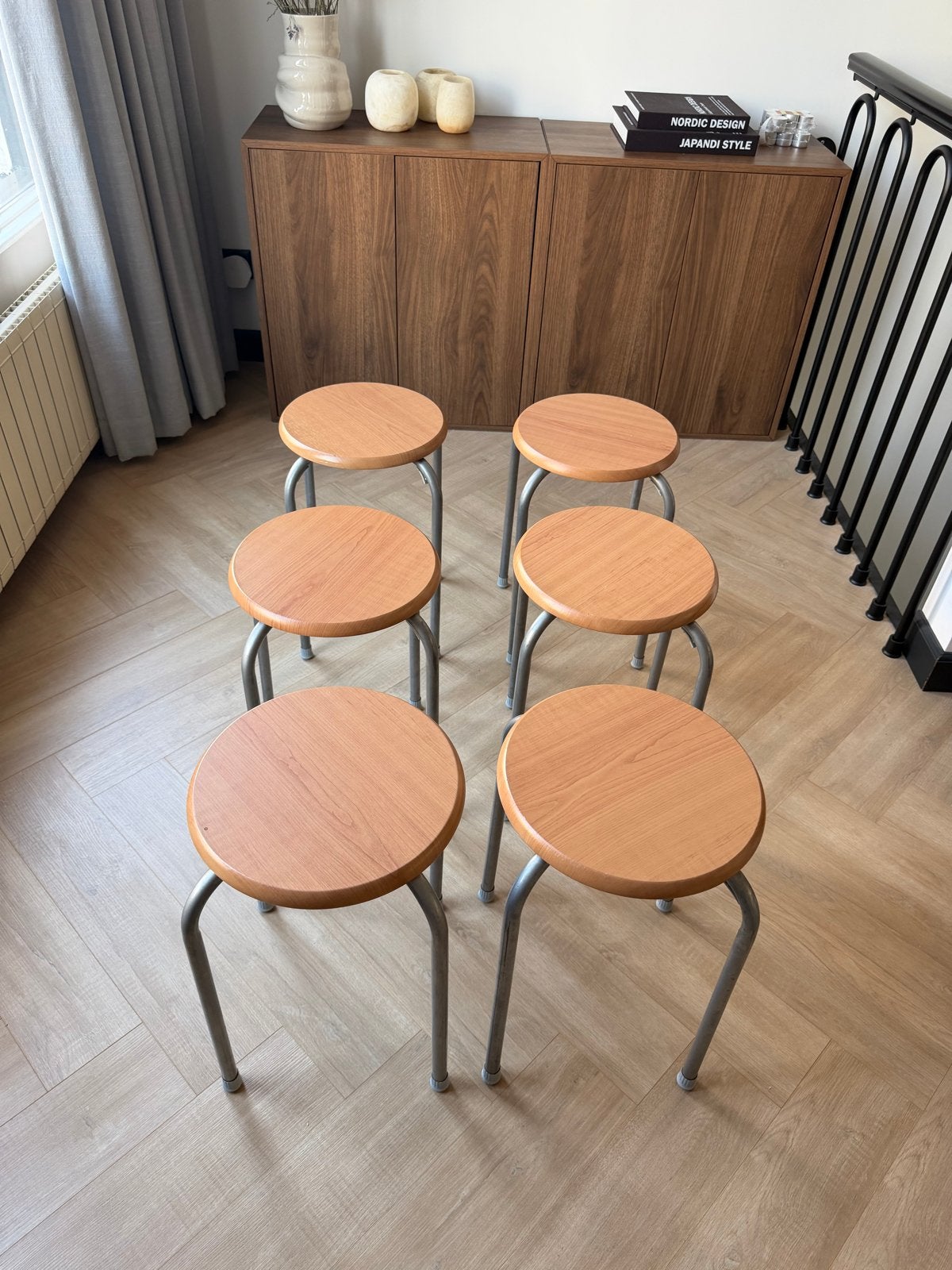 Set van 6 stapelbare krukjes - Hout en metaal, Ophalen, Zo goed als nieuw, Hout