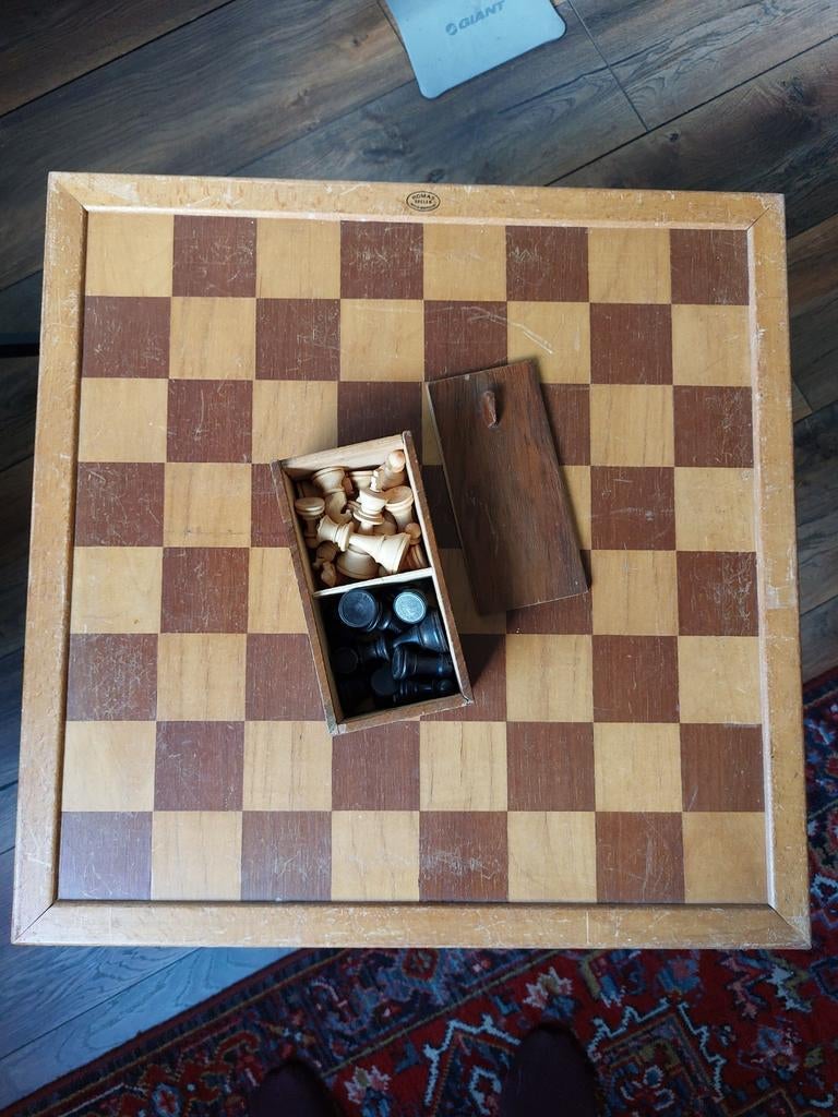 Homas Houten Schaak-/Dambord met Schaakstukken - 54x54cm, Een of twee spelers, Ophalen, Gebruikt, Homas