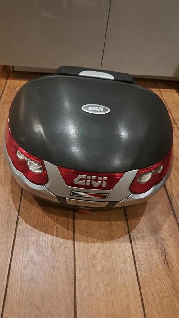 GIVI Maxia Topkoffer voor Motor, Ophalen, Gebruikt