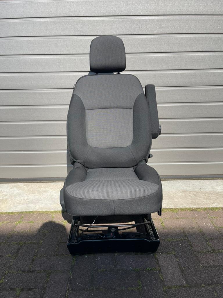 Renault Trafic Opel Vivaro Bijrijdersstoel Stoel Rechfs Comf, Auto-onderdelen, Ophalen, Renault