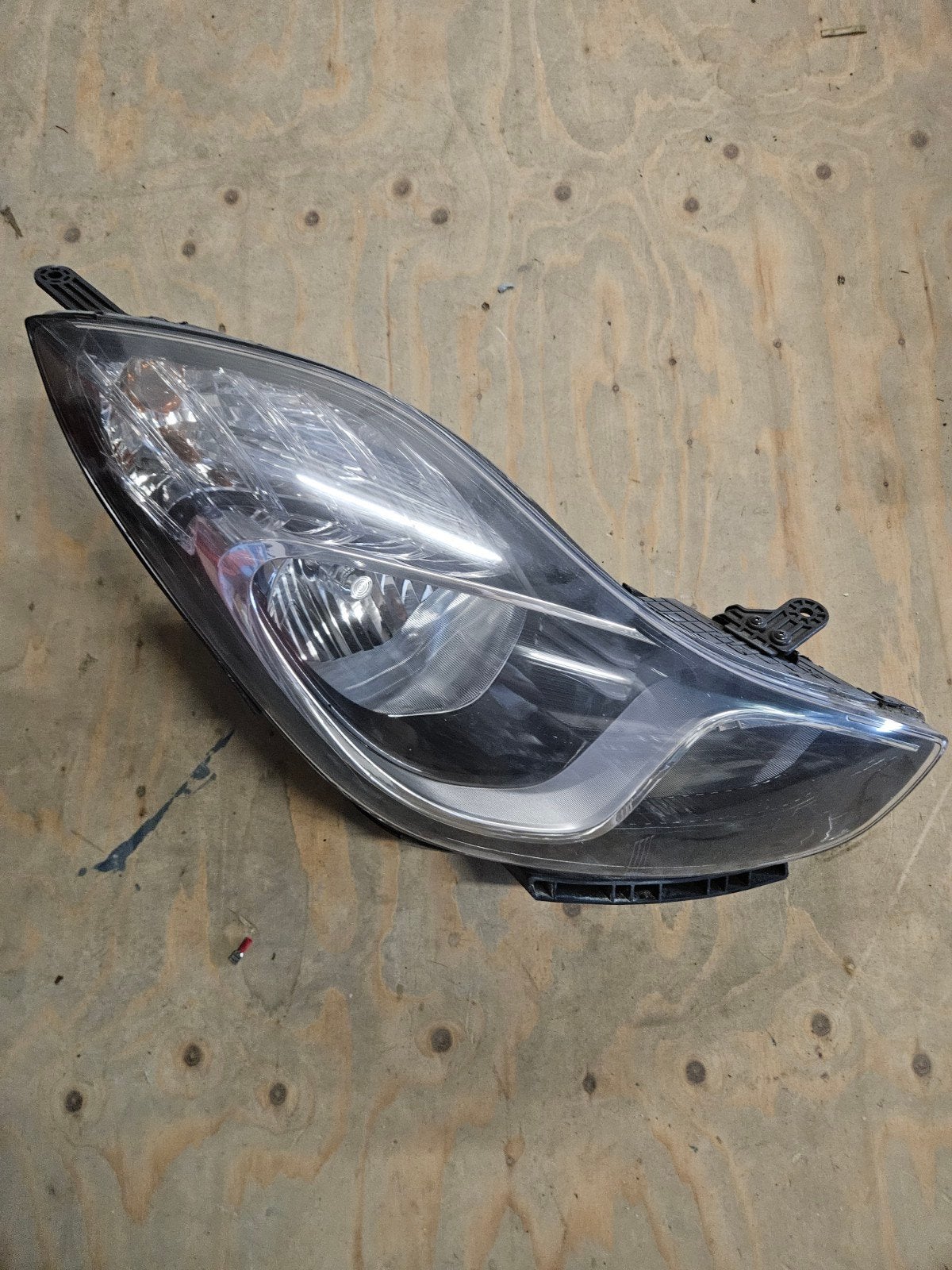 Hyundai ix20 Koplamp Rechts - Gebruikt, Ophalen of Verzenden, Gebruikt, Hyundai