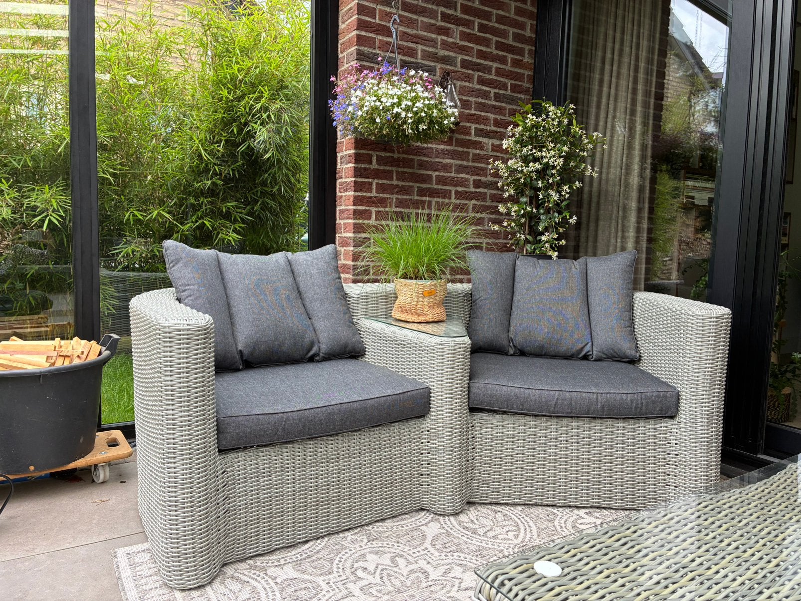 Love seat tuinbank wicker gekocht bij Kees Smit, Zo goed als nieuw, Wicker, Ophalen, 2 zitplaatsen