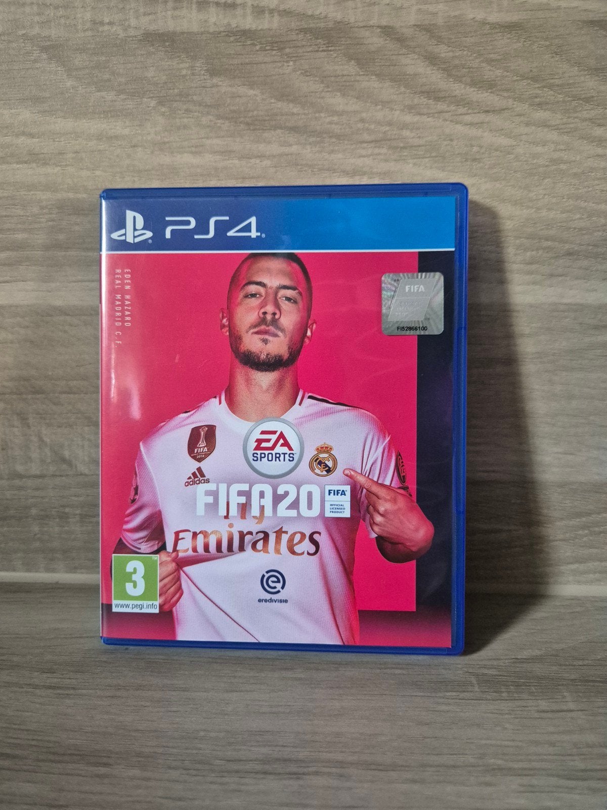 FIFA 20 PS4 - Voetbalgame met Eden Hazard, Gebruikt, Ophalen of Verzenden, Eén computer, Sport
