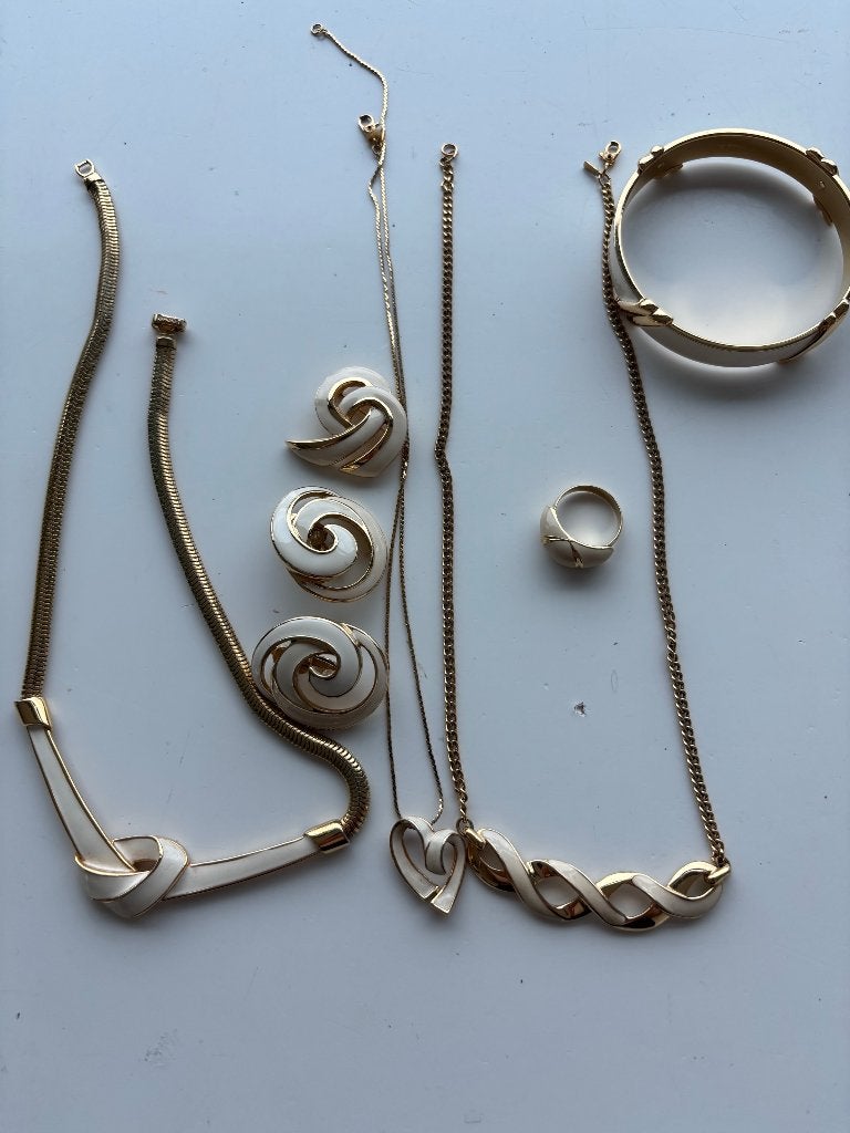 vintage  Monet sieraden set, Sieraden, Tassen en Uiterlijk, Verzenden, Overige materialen, Ketting
