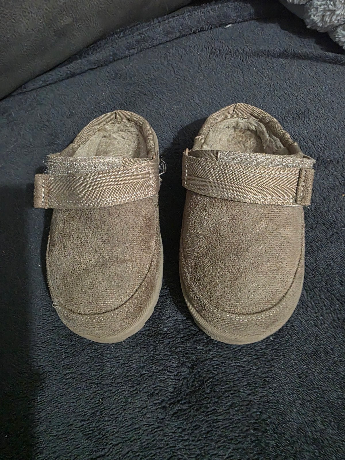 Leuke Primark instappers maat 24, Kinderen en Baby's, Kinderkleding | Schoenen en Sokken, Gebruikt, Jongen of Meisje, Schoenen