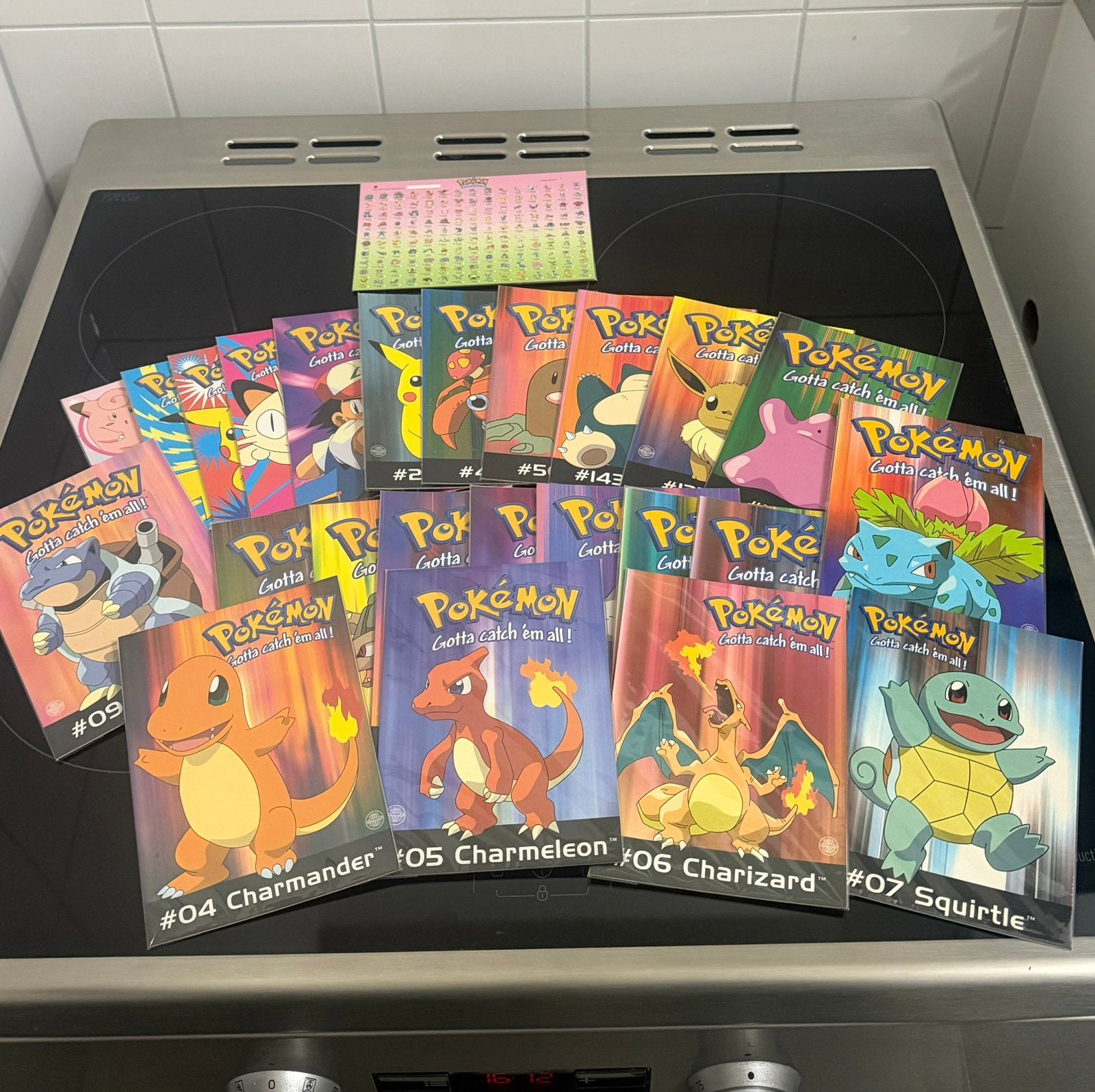 26 Pokemon verzendkaarten uit het jaar 2000, Hobby en Vrije tijd, Ophalen, Zo goed als nieuw