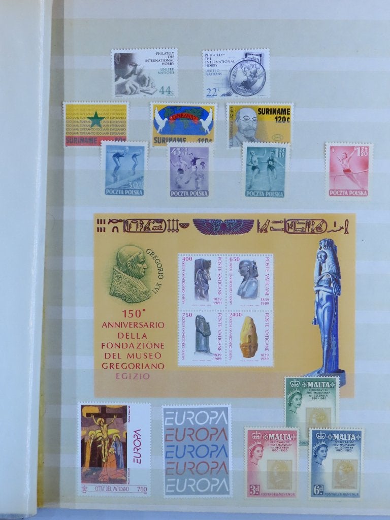 POSTFRIS WERELD - leuke VARIATIE - veel series (B285) - 1/2, Ophalen of Verzenden, Buitenland
