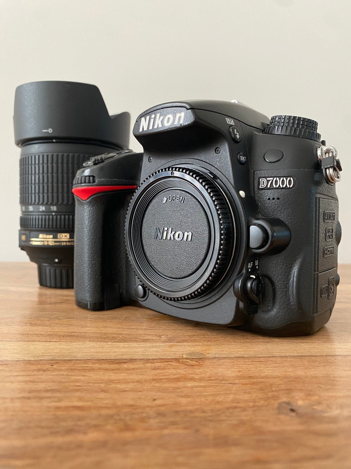 NIKON D7000 + 18-105mm VR lens | DSLR - zeer nette staat!, Geheugenkaart, Spiegelreflex, 16 megapixels, Zo goed als nieuw