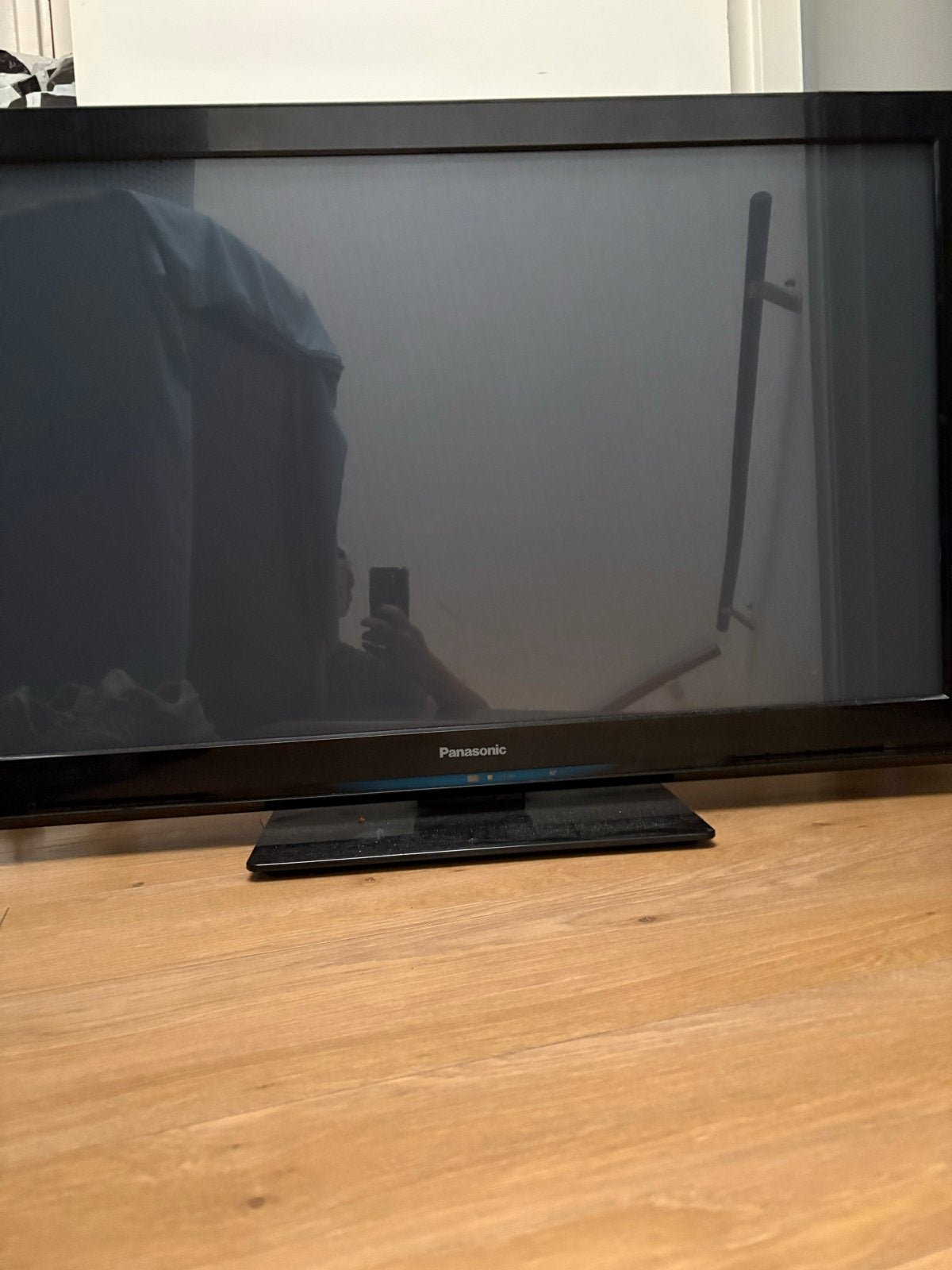 Panasonic TV met afstandsbediening en stroomkabel, Ophalen, Gebruikt, Panasonic, 60 tot 80 cm