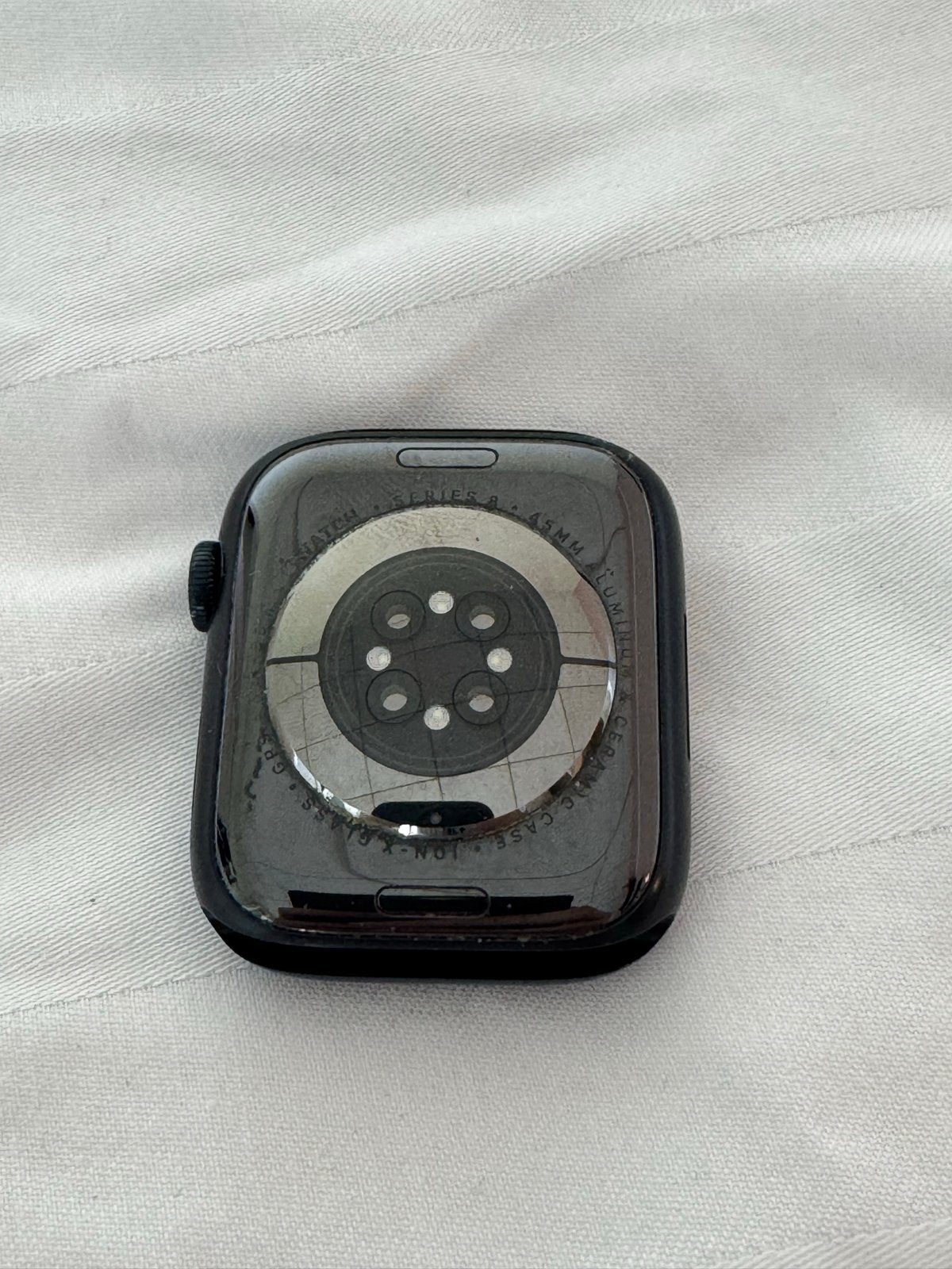 Foto 2 van Apple Watch Series 8 45MM