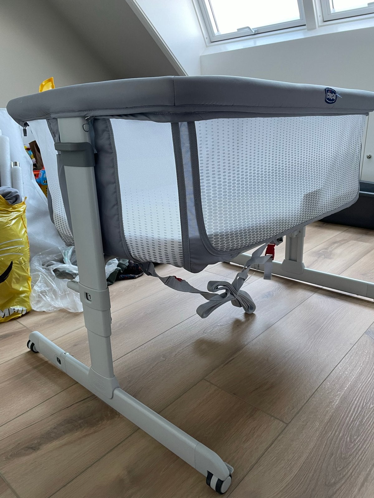 Chicco Next2Me Air Co-Sleeper Wieg - Zo goed als nieuw, Kinderen en Baby's, Ophalen, Zo goed als nieuw, Wieg
