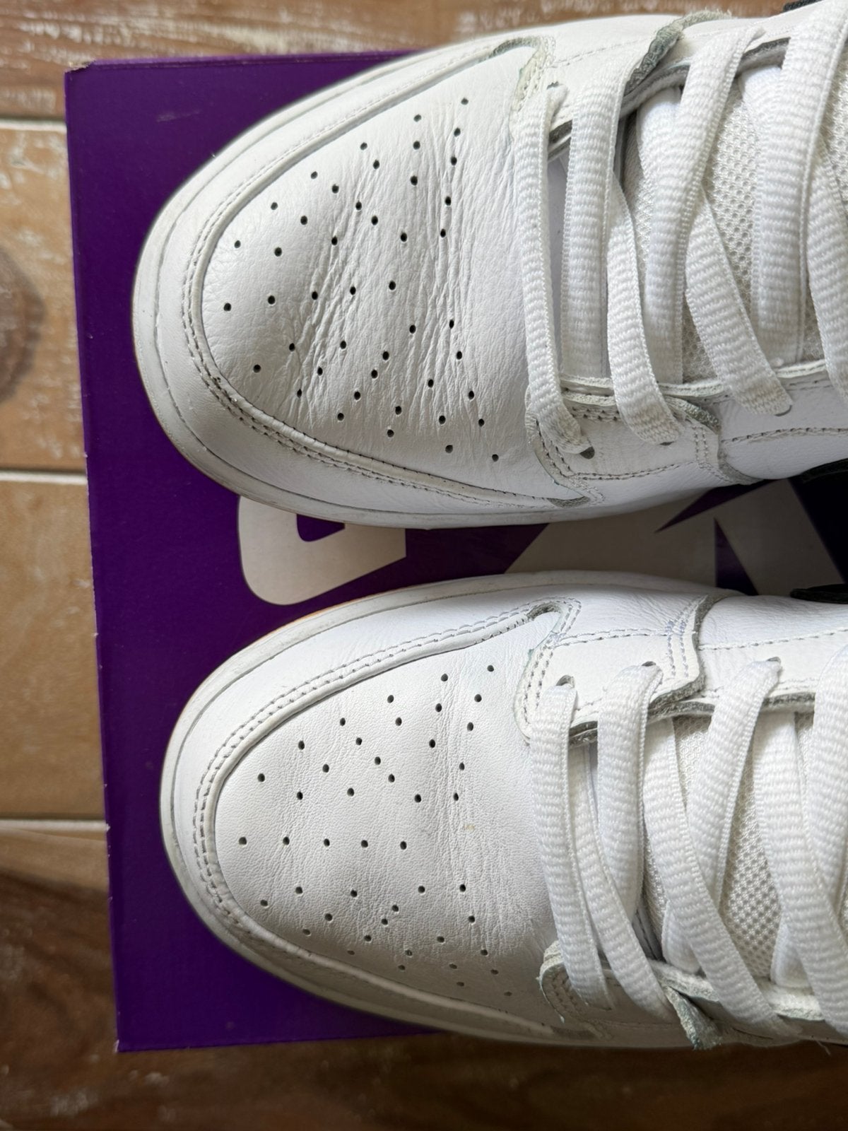 Nike Dunk Low SB White Gum, Ophalen of Verzenden, Zo goed als nieuw, Wit