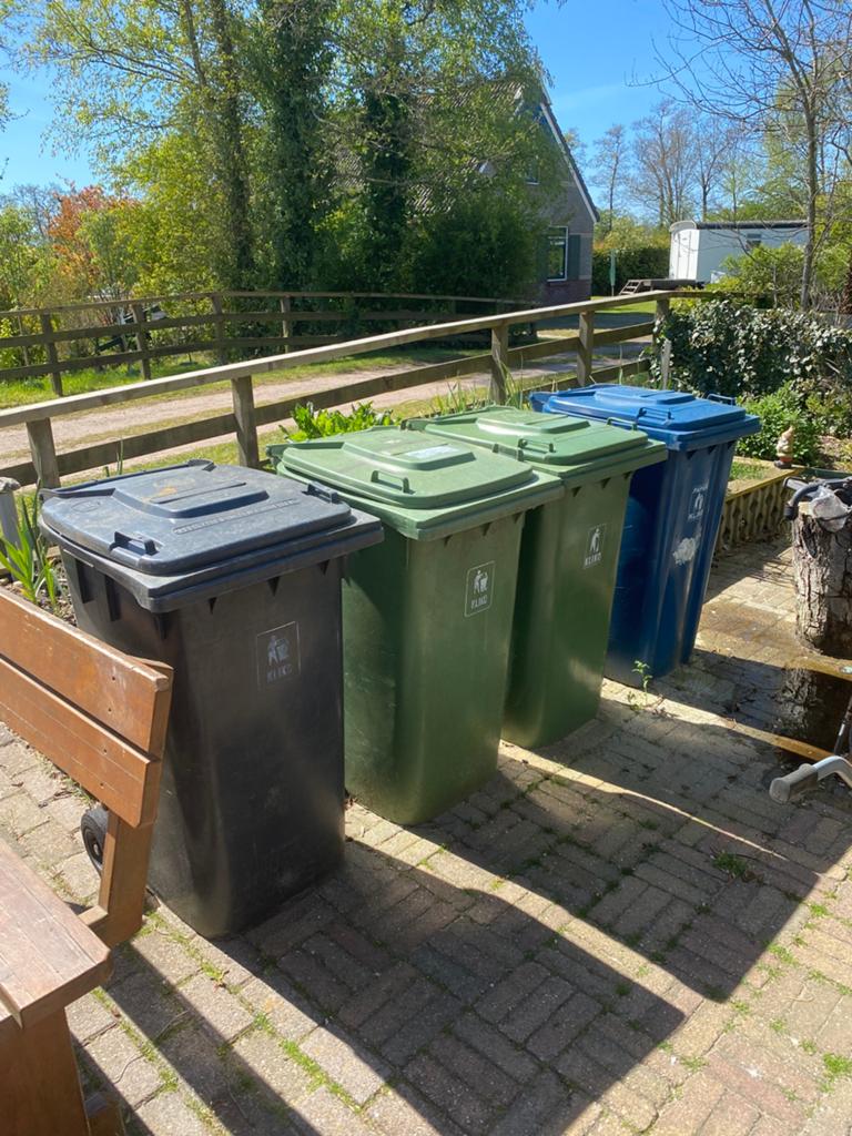 Diverse afvalcontainers - Groen, Blauw, Zwart 2 gereserveerd, Huis en Inrichting, Woonaccessoires | Prullenbakken, Ophalen, Kunststof