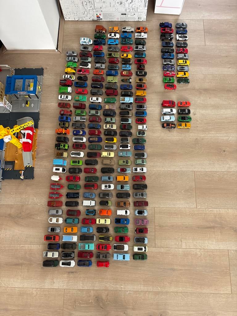 Grote collectie modelauto's - Matchbox, Hotwheels, majorette, 1:50 of kleiner, Auto, Zo goed als nieuw, Ophalen