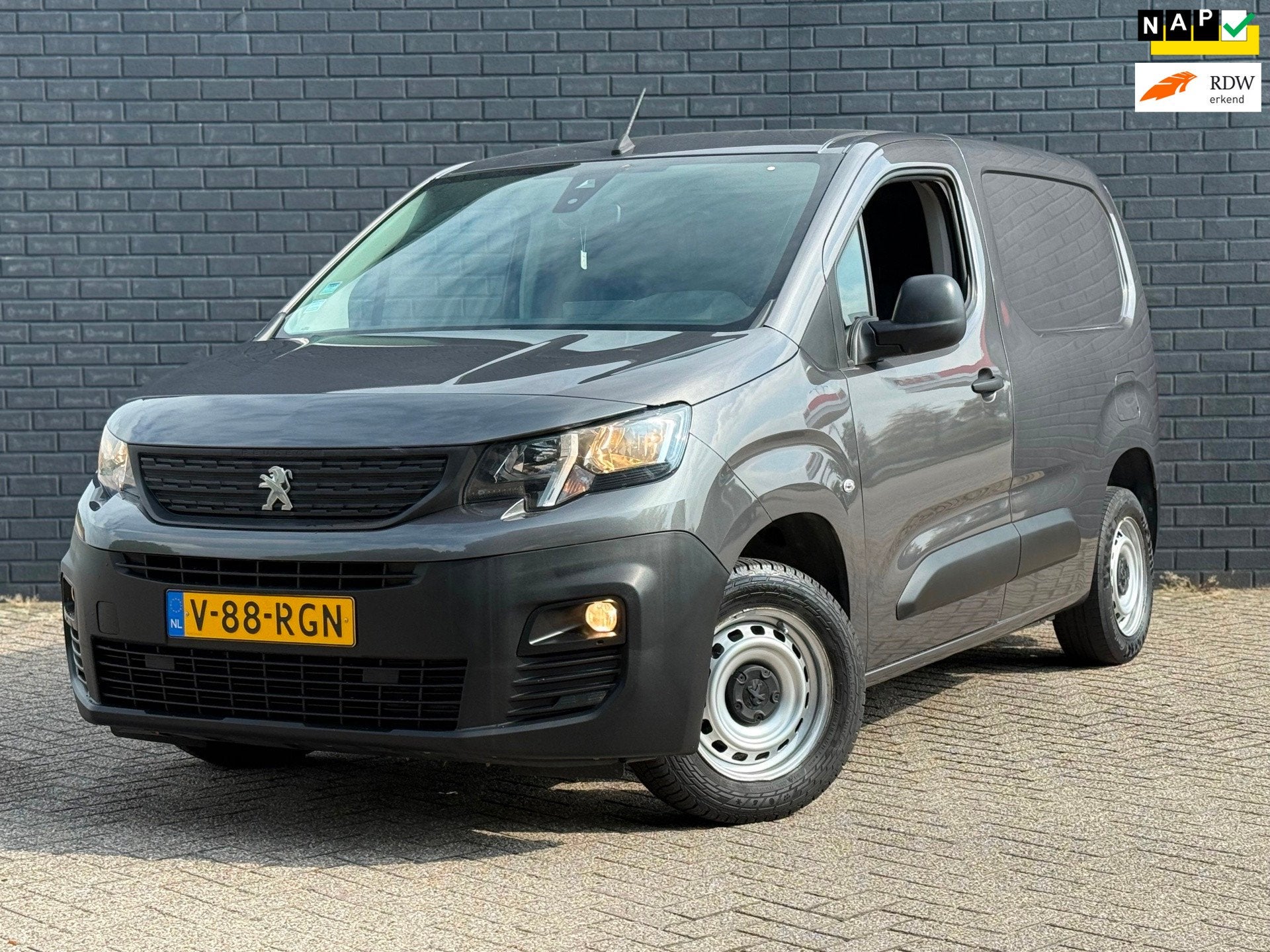 Peugeot Partner 1.5 BlueHdi Bj 2021 3-Zits Airco Navi Pdc Ne, Voorwielaandrijving, Stof, Gebruikt, 1295 kg