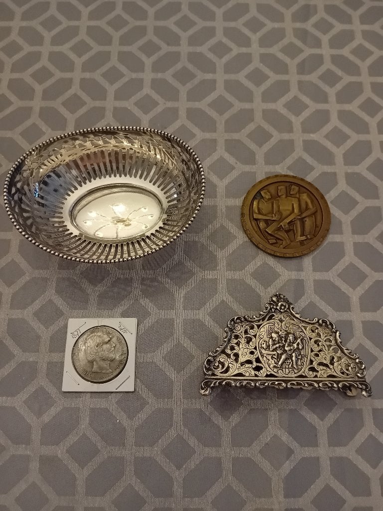 Lot uit oma,s lade munt =penning-bonbonschaaltje-briefhouder, Antiek en Kunst, Ophalen