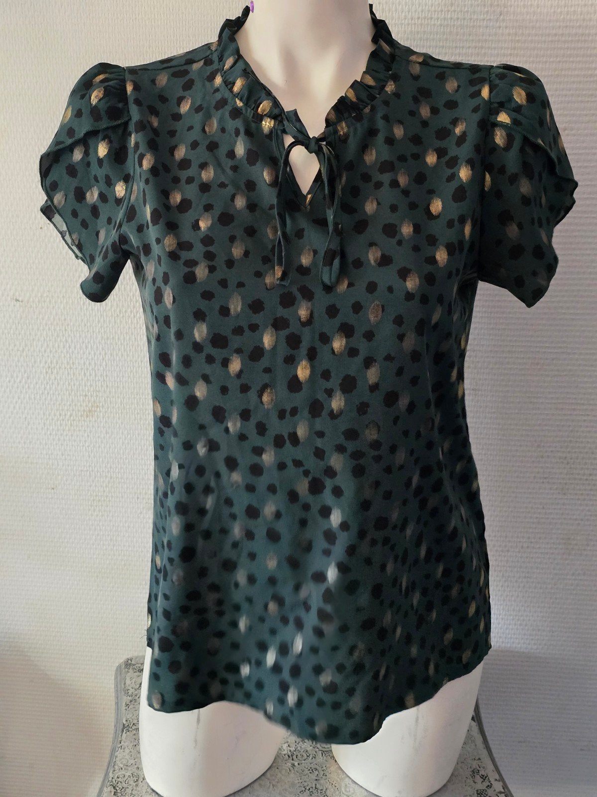 Shein T-shirt met luipaardprint maat M, Maat 38/40 (M), Ophalen of Verzenden, Zo goed als nieuw, Korte mouw