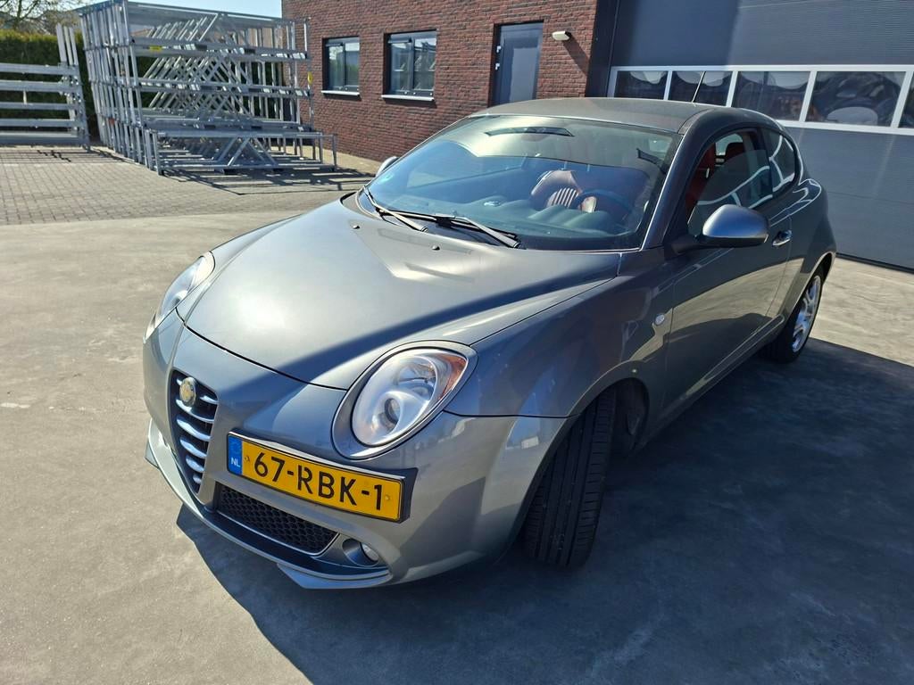 Alfa Romeo MiTo 1.3 JTDm ECO Limited Edition Airco/LMV/Leer, Voorwielaandrijving, Euro 5, 28 km/l, Gebruikt