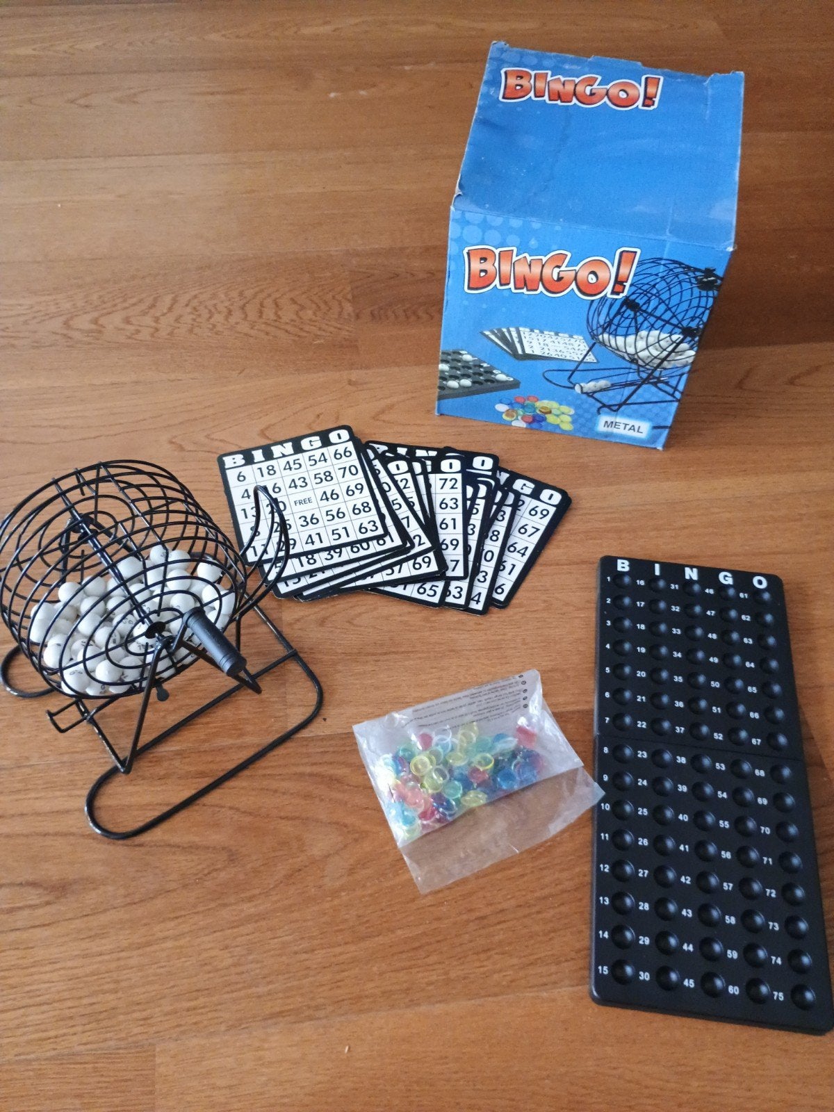 Bingo spel met metalen kooi en kaarten, Hobby en Vrije tijd, Vijf spelers of meer, Ophalen of Verzenden, Gebruikt