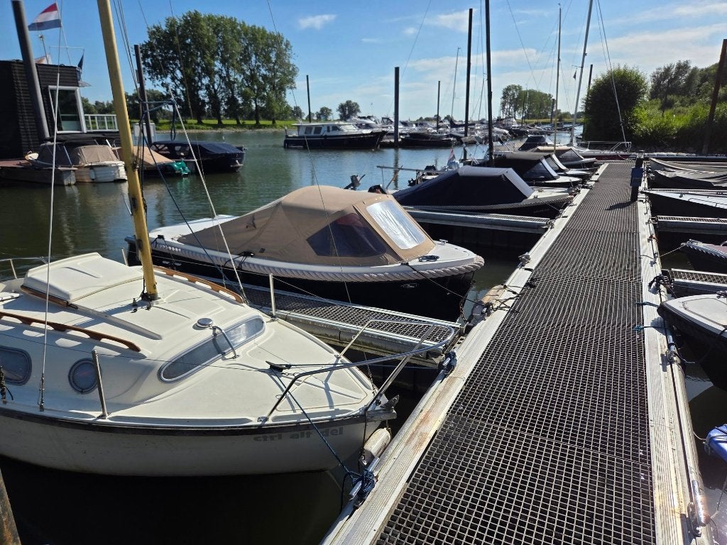 Maxima600 sloep 20PK Honda motor goede staat. Heerlijk varen, Ophalen, Tender, Gebruikt, Binnenboordmotor