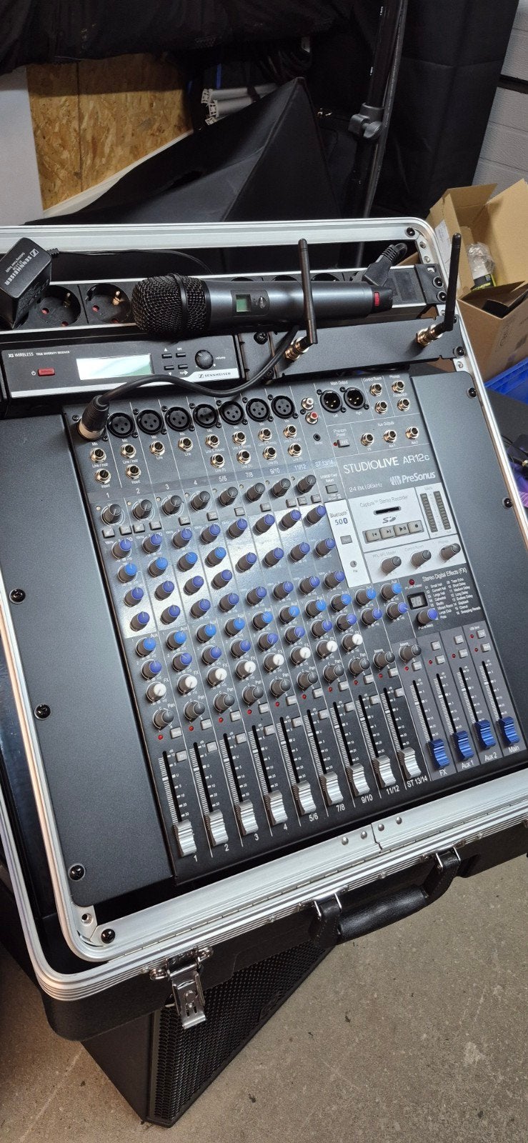 Presonus StudioLive AR12c Mixer met Sennheiser EM 30, Muziek en Instrumenten, Mengpanelen, Zo goed als nieuw, Ophalen of Verzenden