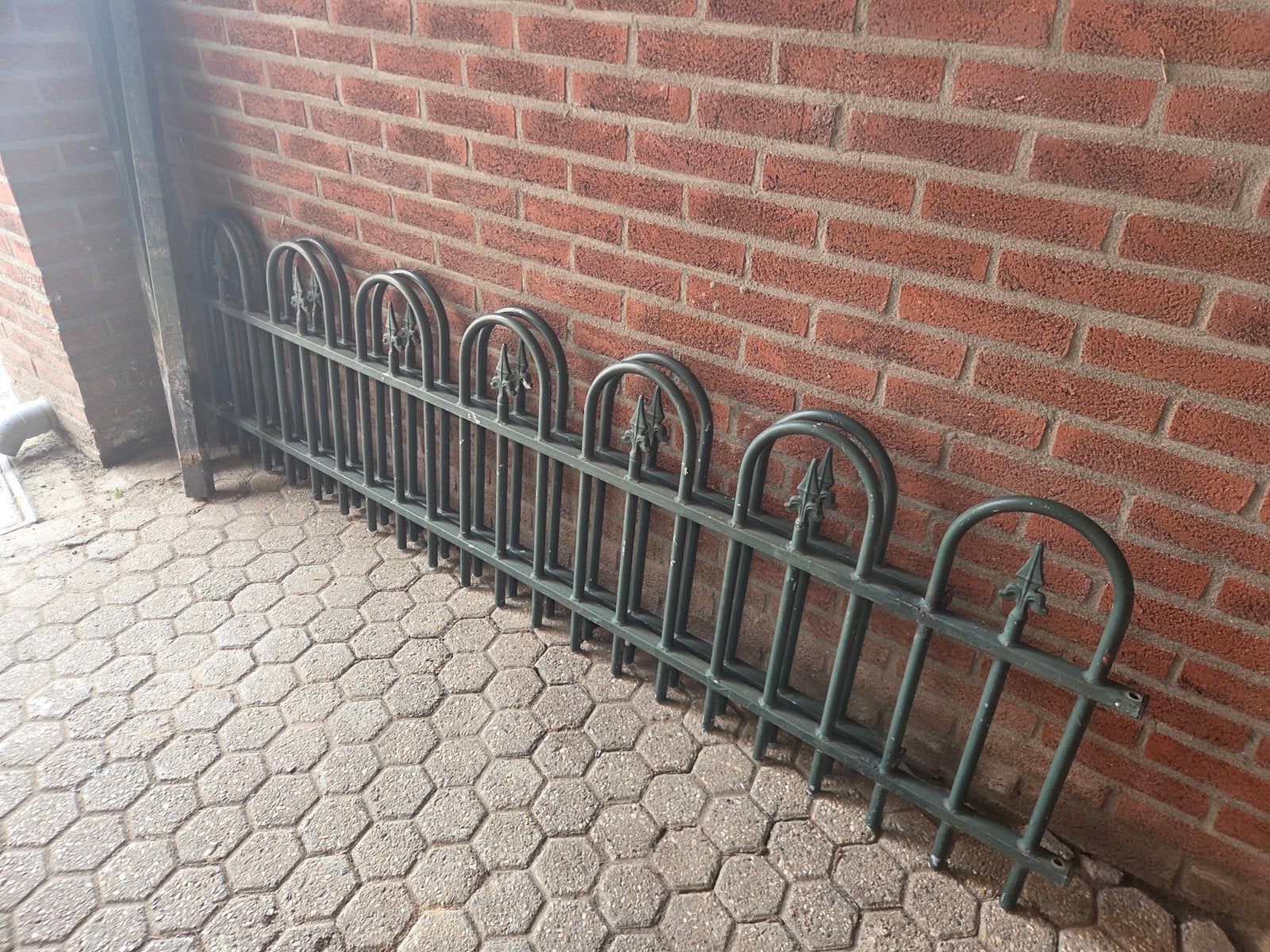 ruim 5 meter sierhek, Ophalen, IJzer, Sierhekwerk