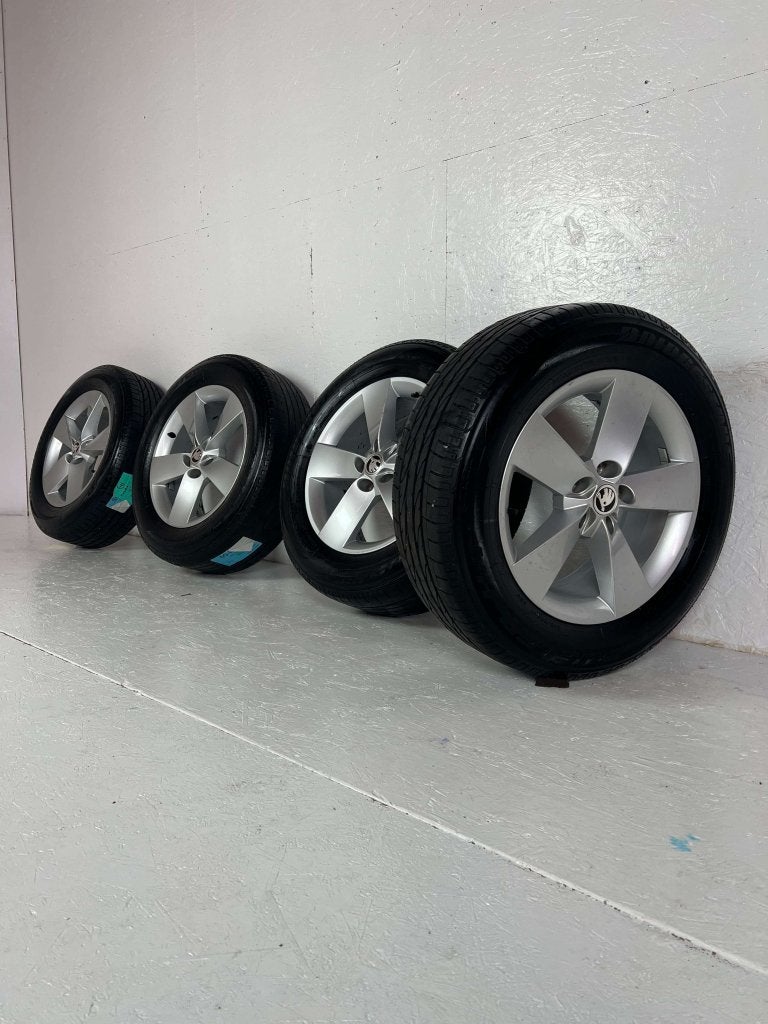 Originele skoda kodiaq karoq velgen 17" 5x112 zomerset 6mm, Auto-onderdelen, Banden en Velgen, Niet ingevuld, Banden en Velgen