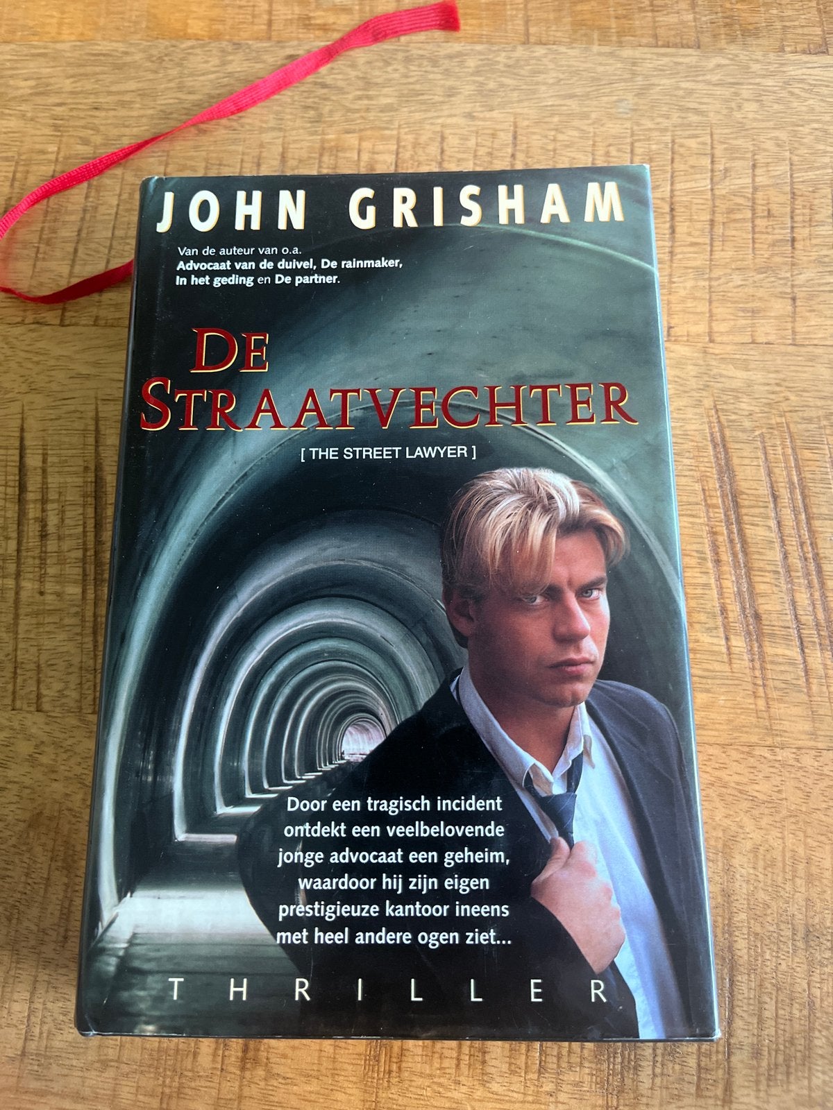 John Grisham - De Straatvechter (Thriller), Boeken, Ophalen of Verzenden, Gelezen, Amerika