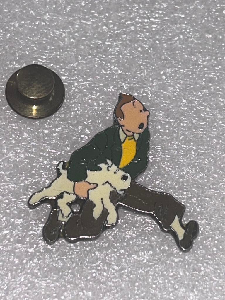 Pin kuifje 2, Verzamelen, Speldjes, Pins en Buttons, Ophalen of Verzenden, Zo goed als nieuw, Figuurtje, Speldje of Pin