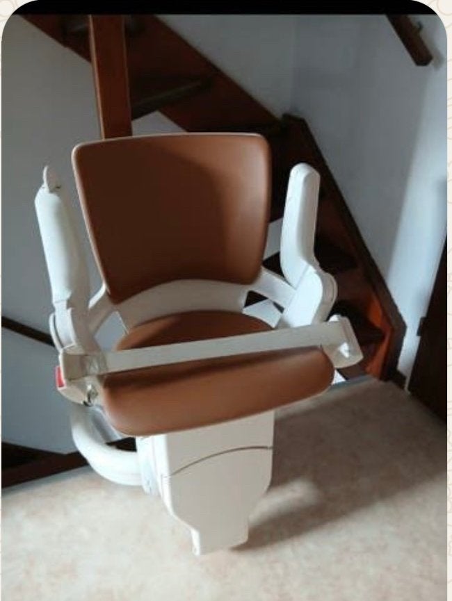 Traplift Otolift Modul-air Smart (nieuw/paar keer gebruikt), Diversen, Ophalen, Zo goed als nieuw, Met bocht