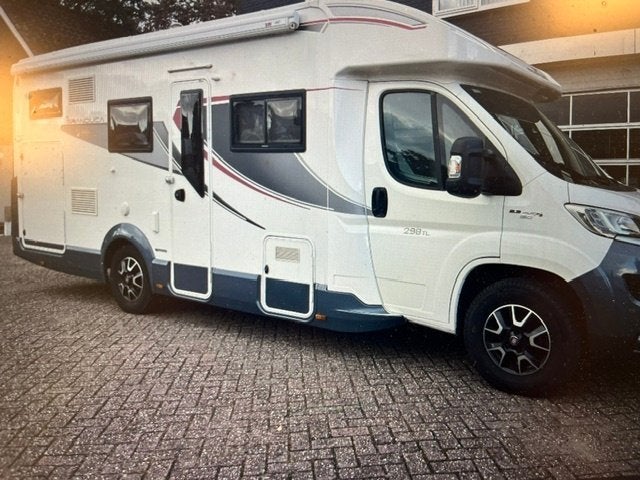 Roller Team Granduca 298 TL  (2017) met slechts 50.000km., Overige merken, Chemisch toilet, Fiat, Airbags