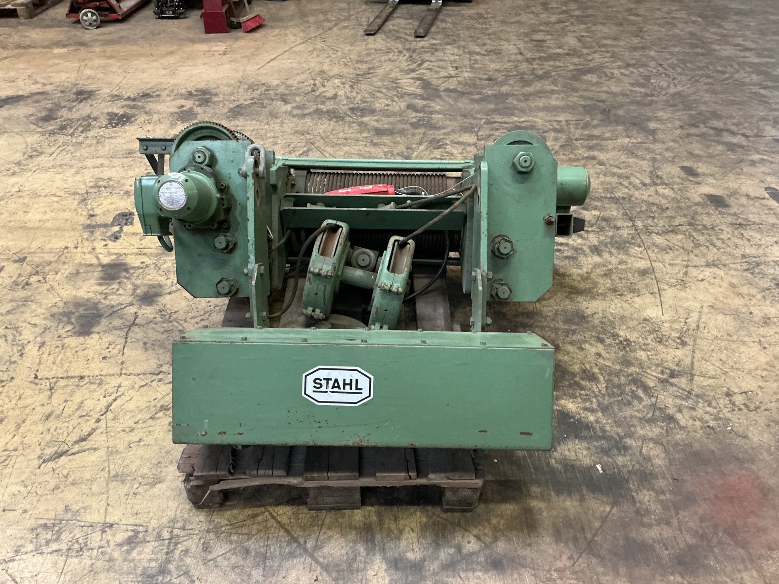 STAHL 6.300 KG, Ophalen, Gebruikt, Elektrisch
