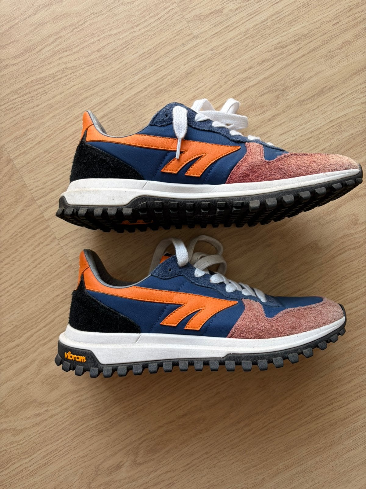 Hi-Tec sneakers mt 42,5/43, Kleding | Heren, Schoenen, Overige kleuren, Ophalen of Verzenden, Sneakers of Gympen, Gedragen